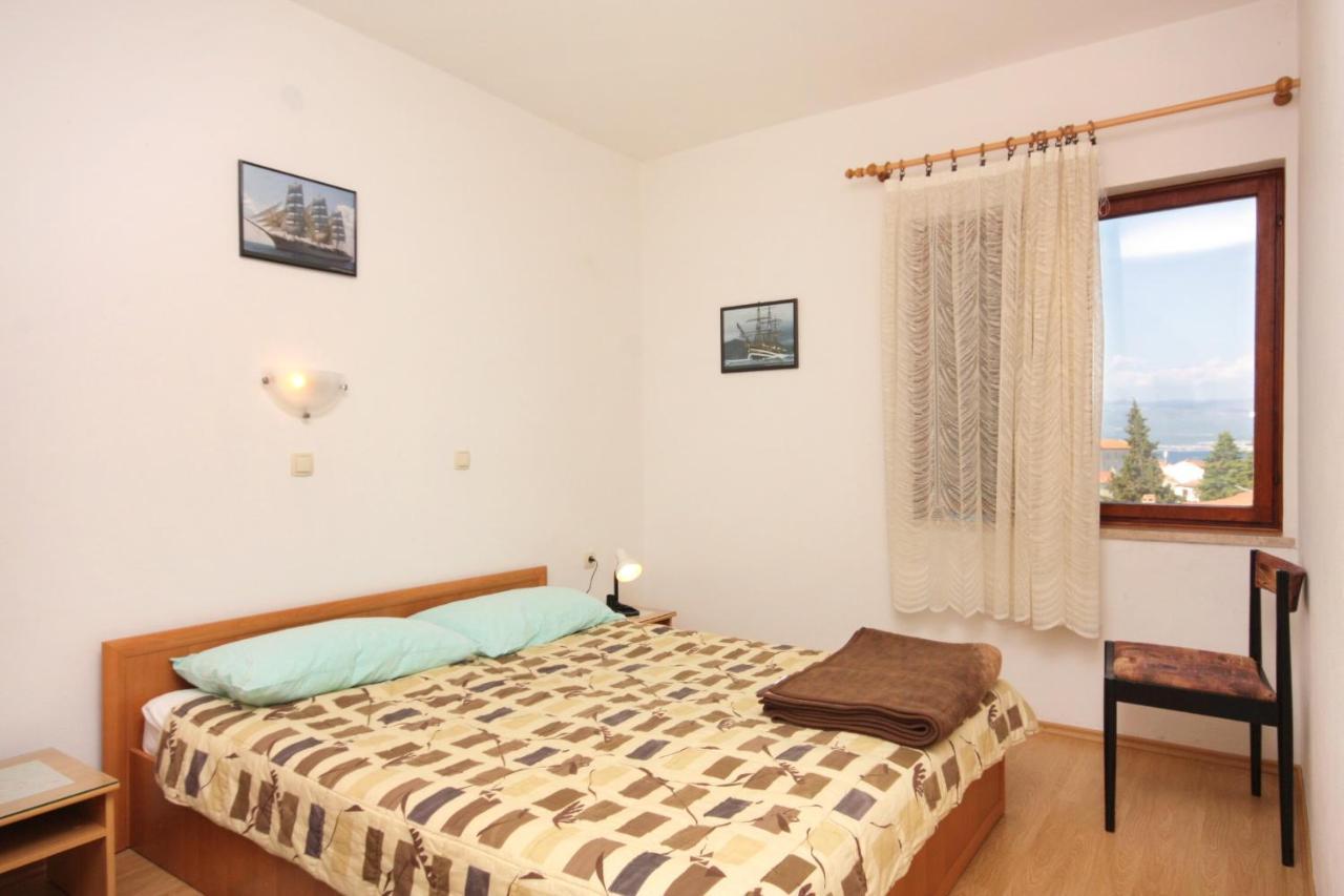Apartments And Rooms With Parking Space Vrbnik, Krk - 5301 エクステリア 写真